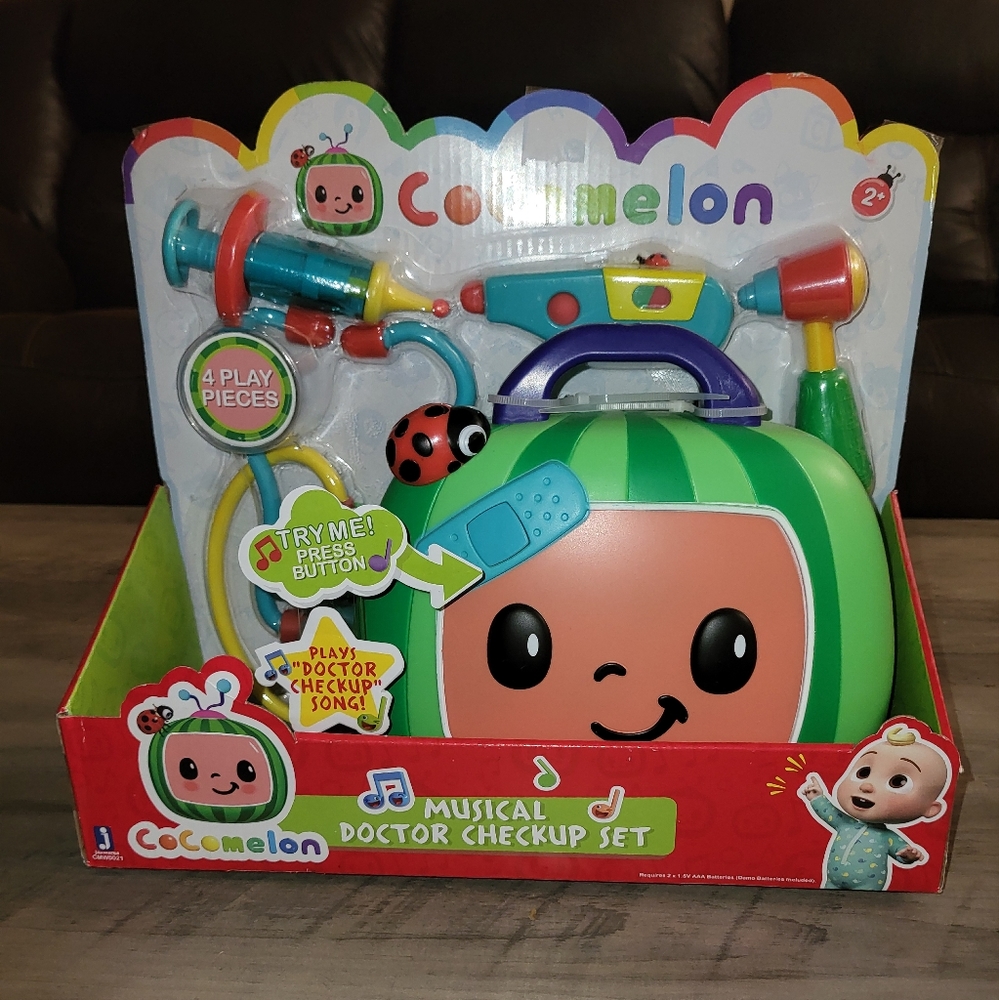 🐞CoComelon Musical Doctor Checkup Set